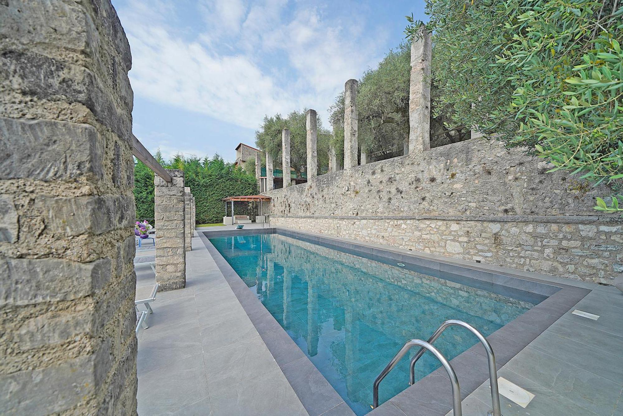 Villa Rachele: Stunning Luxury Villa In Centre Gargnano With Private Pool And Breathtaking Views Exteriér fotografie