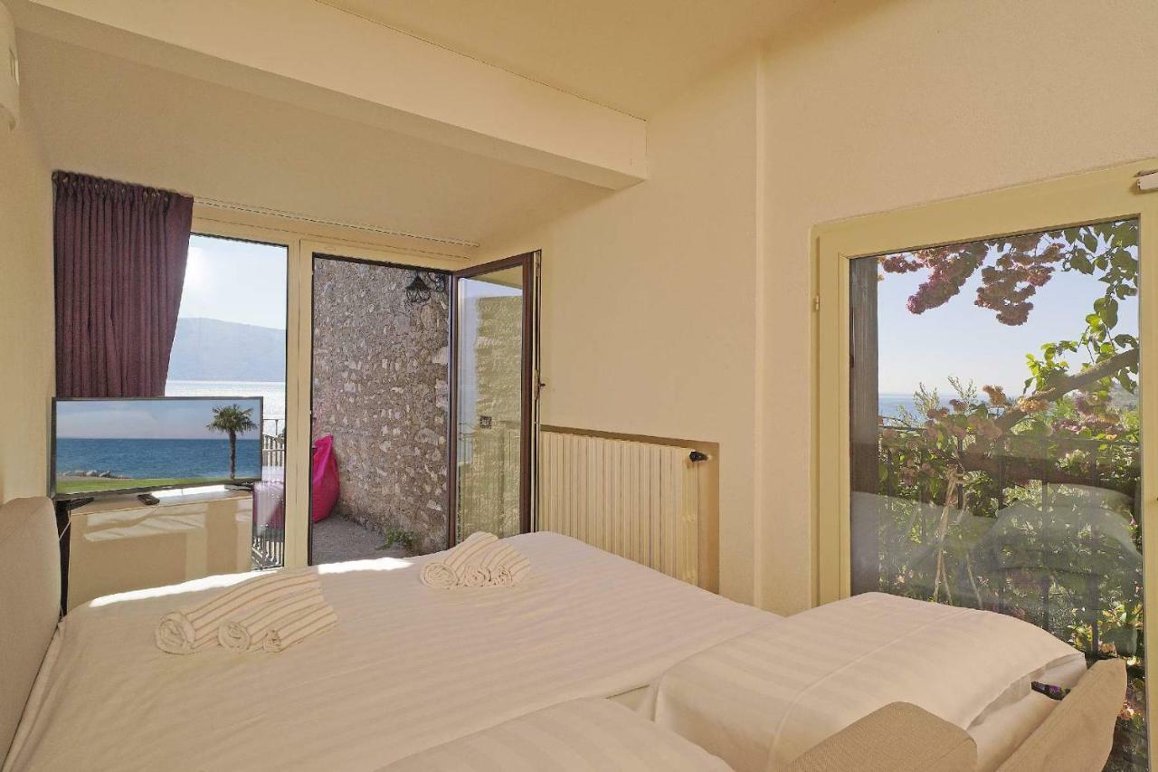 Villa Rachele: Stunning Luxury Villa In Centre Gargnano With Private Pool And Breathtaking Views Exteriér fotografie